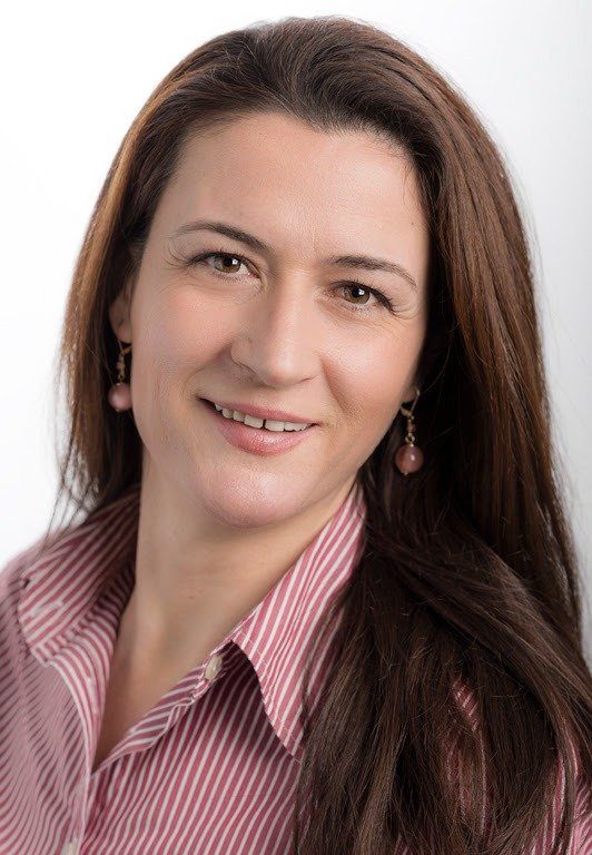 Ardiana Kuhr, founder of Area Interpreter